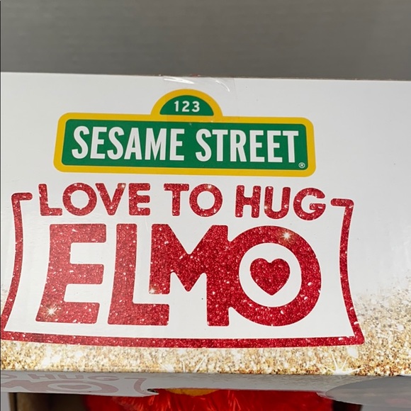 123 Sesame Street love to hug Elmo - Picture 4 of 9